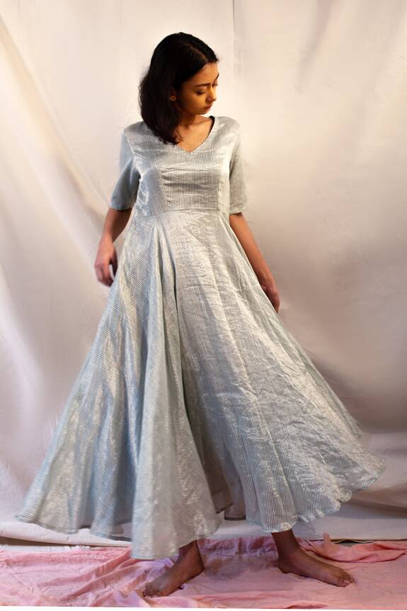 Juanita by Shubhda Green Handloom Banarasi Tissue Dress 3