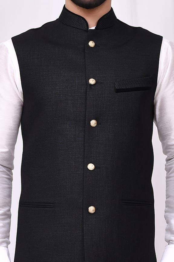 Samyukta Singhania Black Art Silk Sleeveless Nehru Jacket Kurta Set 5