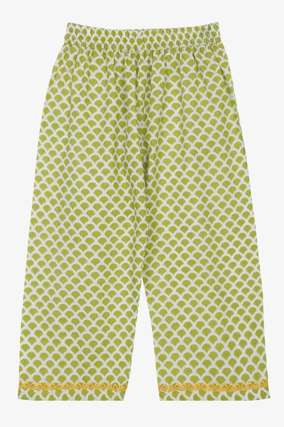 Saka Designs Green Printed Night Suit Set For Girls 4