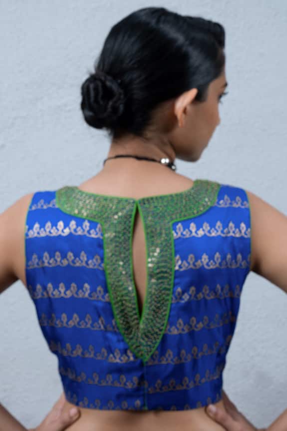 Latha Puttanna Blue Chiffon Hand Block Printed Saree With Blouse 4