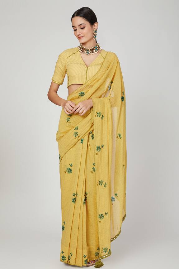 The Right Cut Yellow Malkha Floral Print Saree With Blouse 1