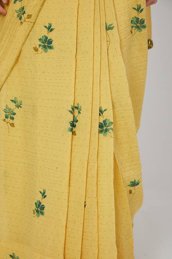 The Right Cut Yellow Malkha Floral Print Saree With Blouse 4
