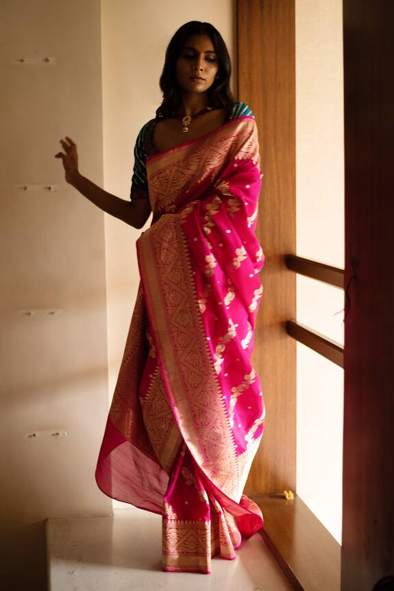 Priyanka Raajiv Pink Silk Brocade Banarasi Saree 3