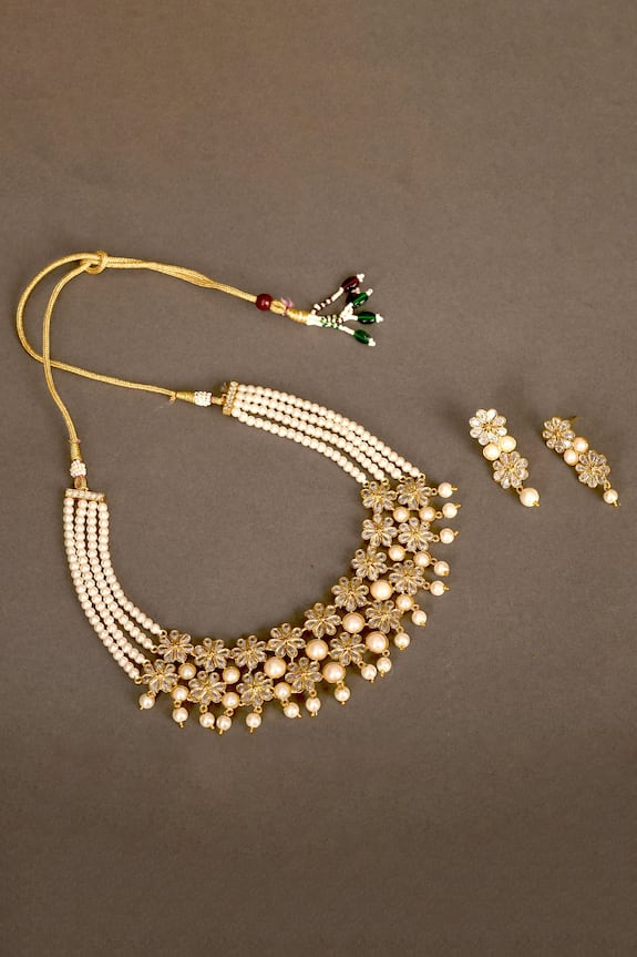 Nayaab by Aleezeh Beaded Kundan Necklace Jewellery Set 1