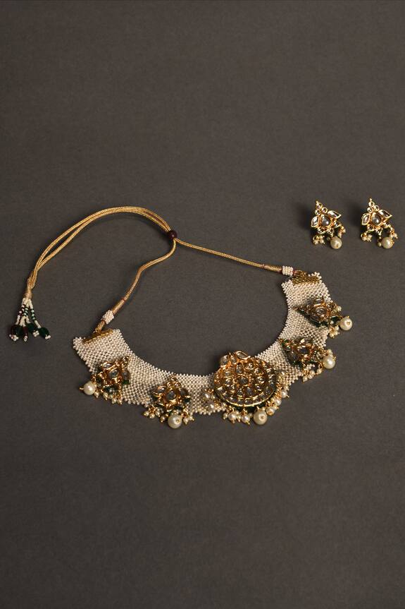 Nayaab by Aleezeh Bead Kundan Necklace Jewellery Set 2