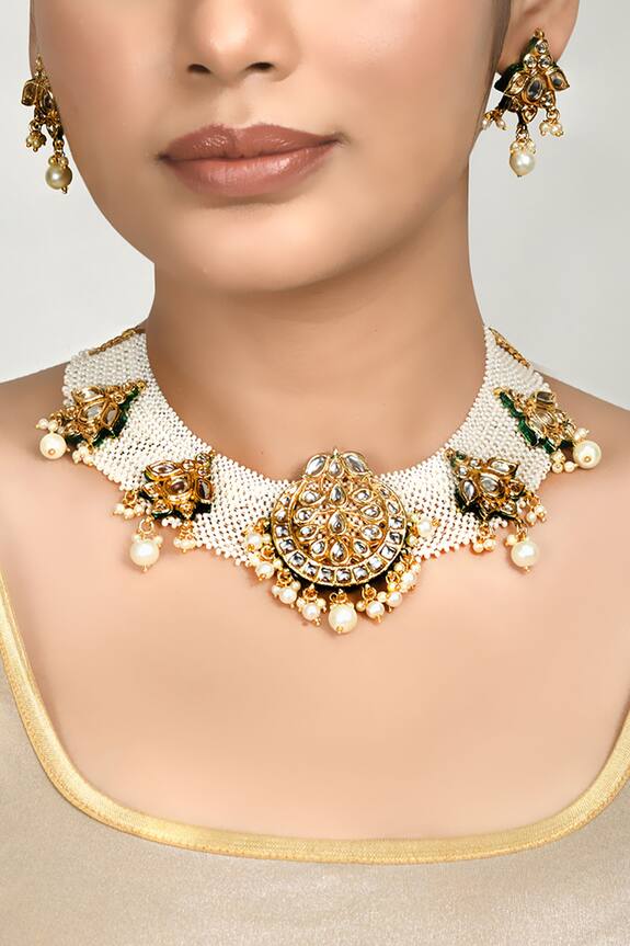 Nayaab by Aleezeh Bead Kundan Necklace Jewellery Set 5