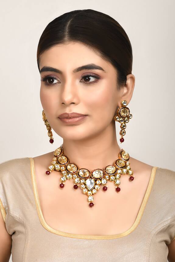 Nayaab by Aleezeh Kundan Necklace Jewellery Set 3