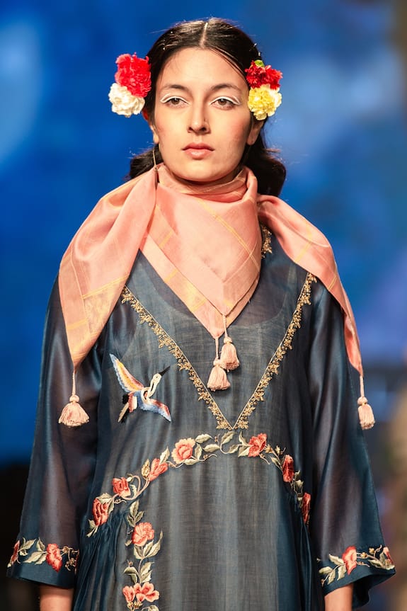 Prama by Pratima Pandey Blue Handwoven Silk Chanderi Floral Embroidered Tunic And Inner Set 2