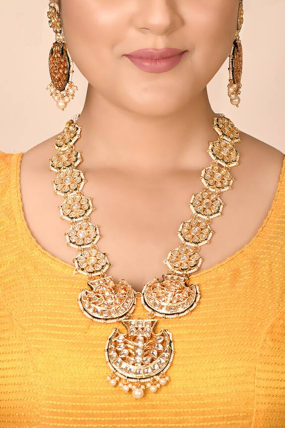 Nayaab by Aleezeh Kundan Necklace Jewellery Set 5