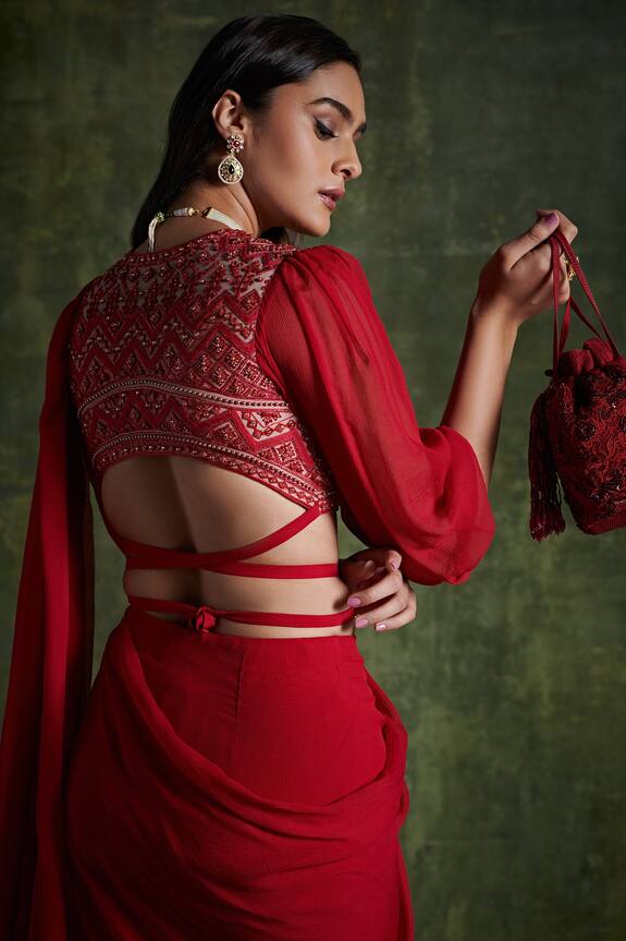 Ridhi Mehra Red Net Chiffon Pre-draped Saree With Blouse 4