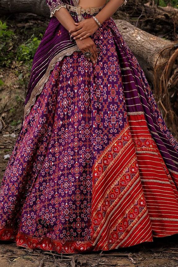 Aditi Gupta Purple Handwoven Banarasi Lehenga Set 3