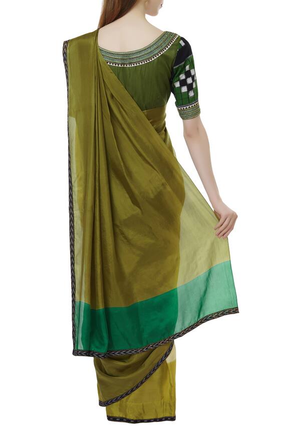 Latha Puttanna Green Silk Saree With Ikat Blouse 2
