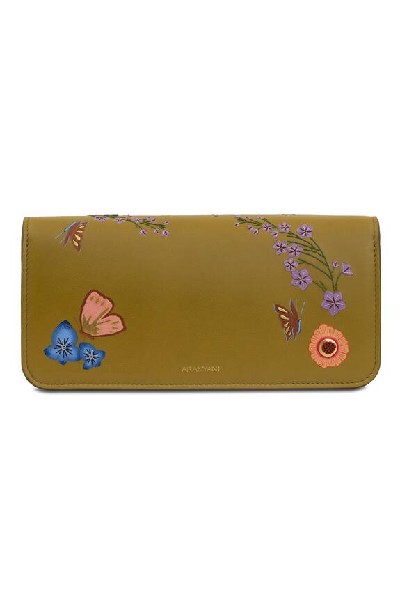 Aranyani Hand Painted Clutch With Sling 2