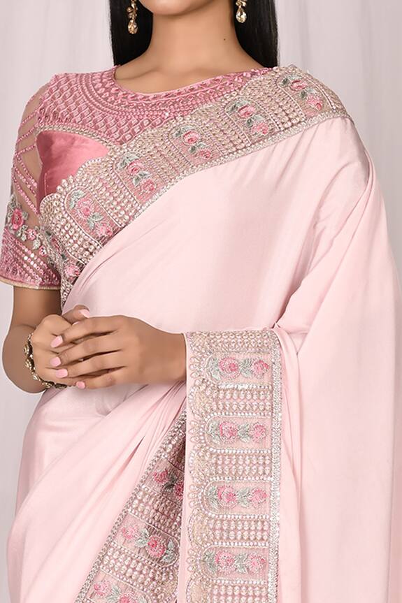 Samyukta Singhania Purple Silk Embroidered Lace Saree Set 4