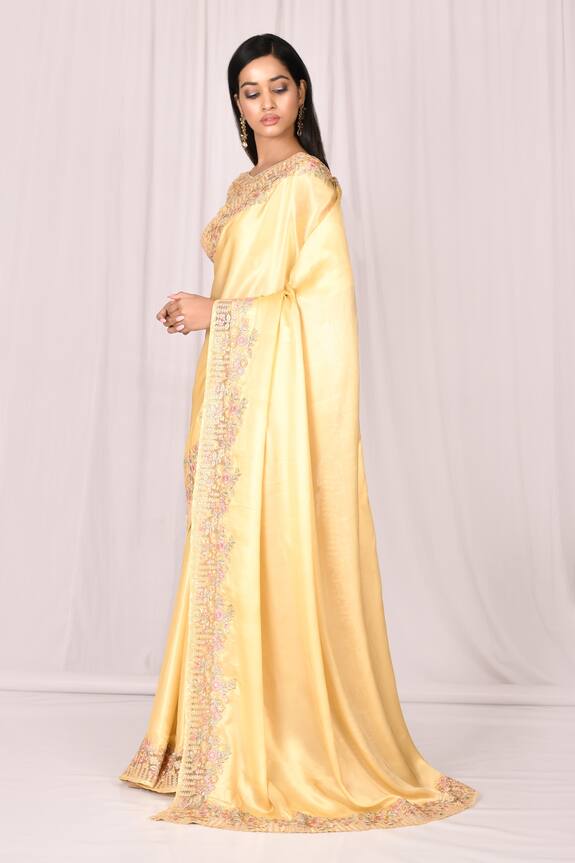 Samyukta Singhania Yellow Silk Embroidered Lace Saree Set 3