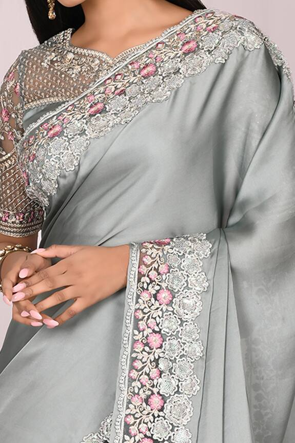 Samyukta Singhania Grey Silk Embroidered Lace Saree Set 4