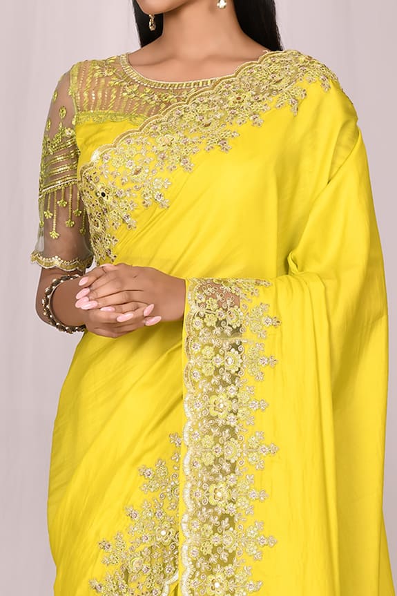 Samyukta Singhania Yellow Silk Embroidered Lace Saree Set 4
