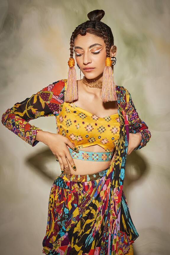 DiyaRajvvir Multi Color Modal Aztec Print Layered Skirt Saree Set 3