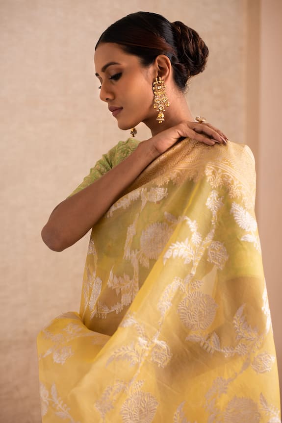 Priyanka Raajiv Yellow Silk Organza Banarasi Saree 3
