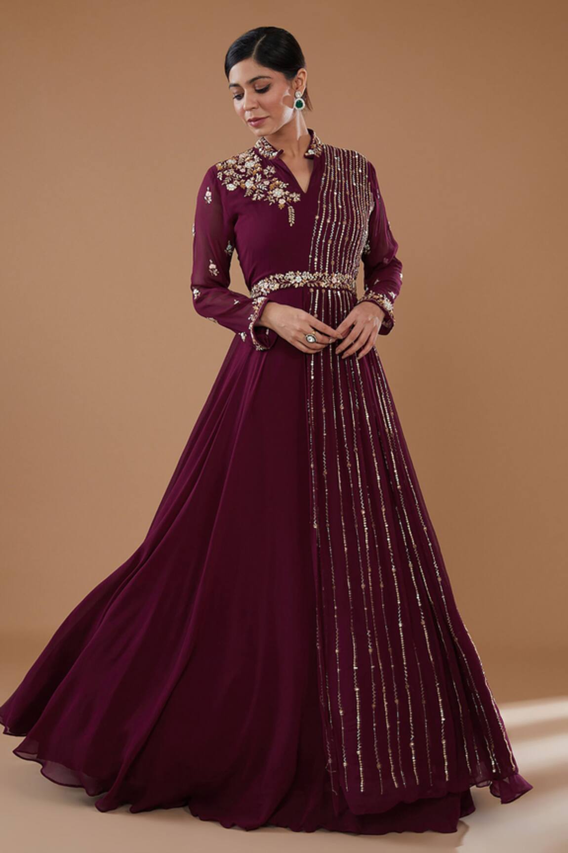 Pin by Shruthi NK on Dress designs | Designer dresses indian, Indian dresses,  Shrug for dresses