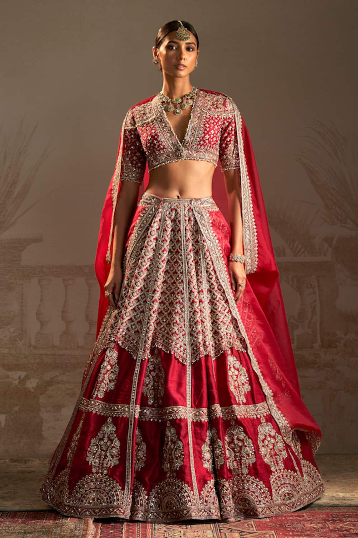 ANUSHKA BOLLYWOOD REPLICA DESIGNER NET LEHNGA BR136GF | Indian outfits,  Bollywood fashion, Indian wedding dress
