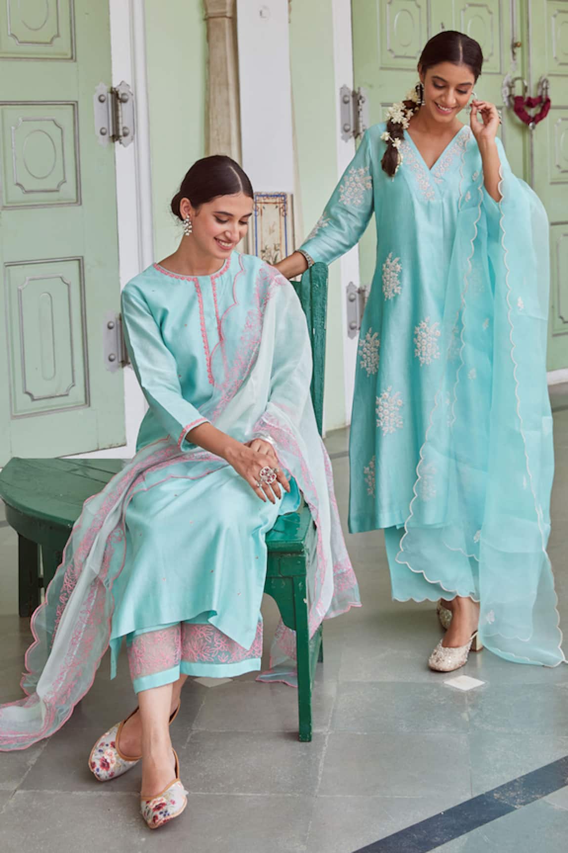 Shriya Saran's Impeccable Saree Blouse Designs Festive Seasons