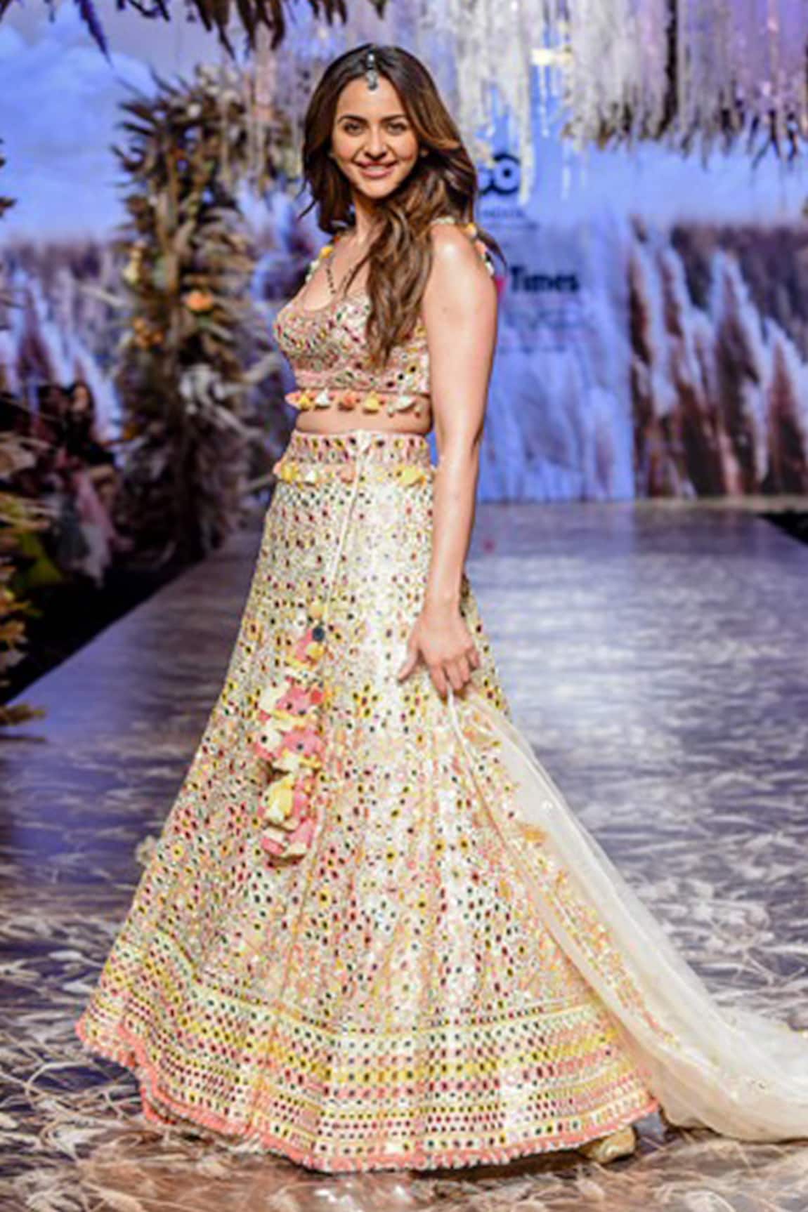 Pink Floral Designer Lehenga Choli. Bridesmaid Partywear Cocktail Lehenga  Skirt Top Dress Bollywood Style Sabyasachi Lehenga Bridal - Etsy