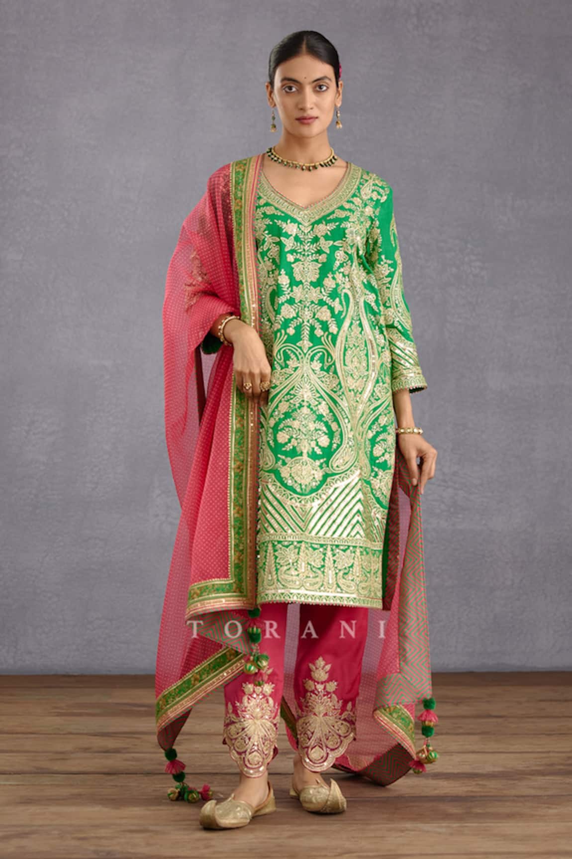 Torani Rang Naaz Zarin Kurta Pant Set