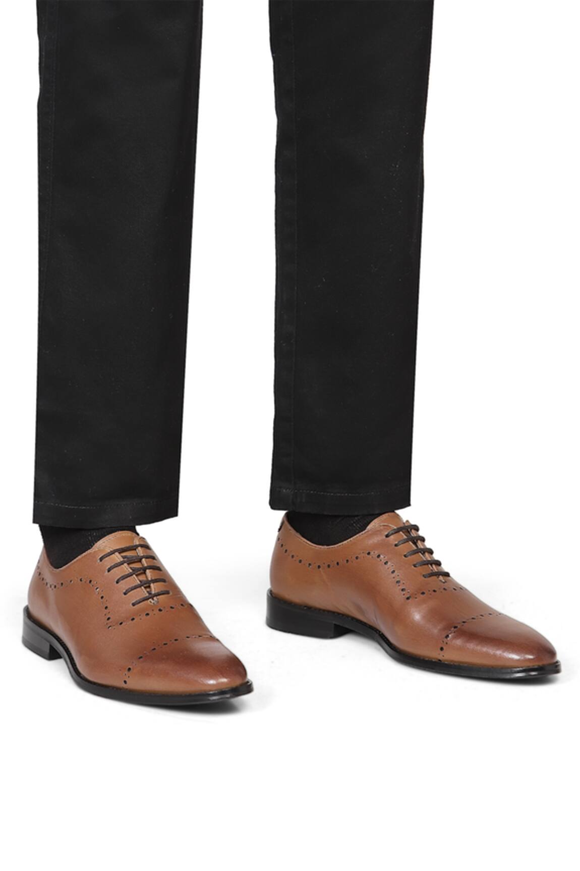 Hats Off Accessories Leather Hole Cut Oxford Shoes