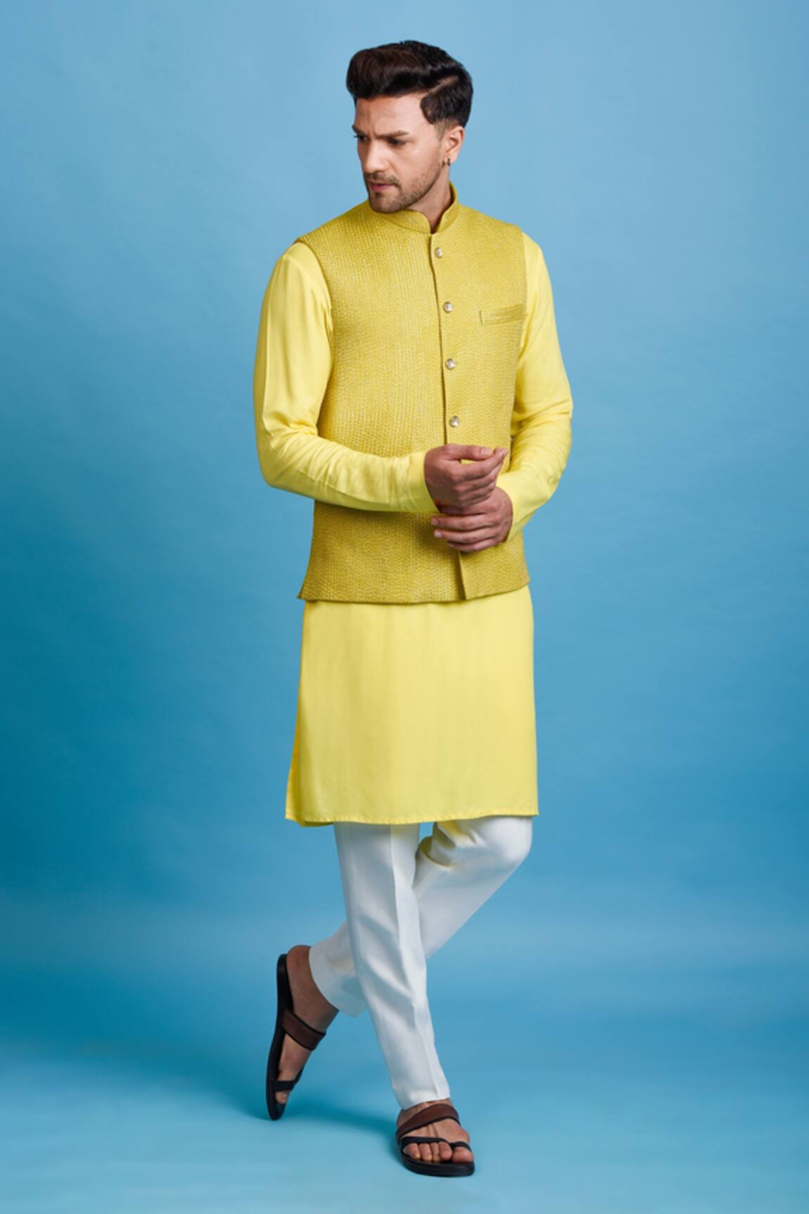 Chatenya Mittal Embroidered Bundi & Kurta Set