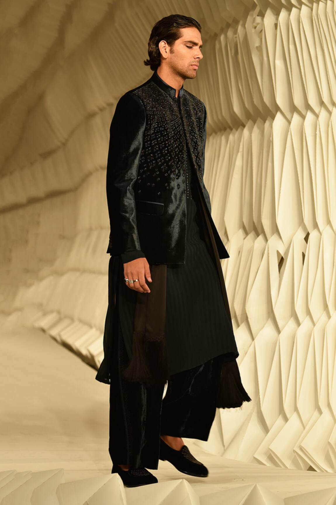 Rohit Gandhi + Rahul Khanna Fringed Hem Stole