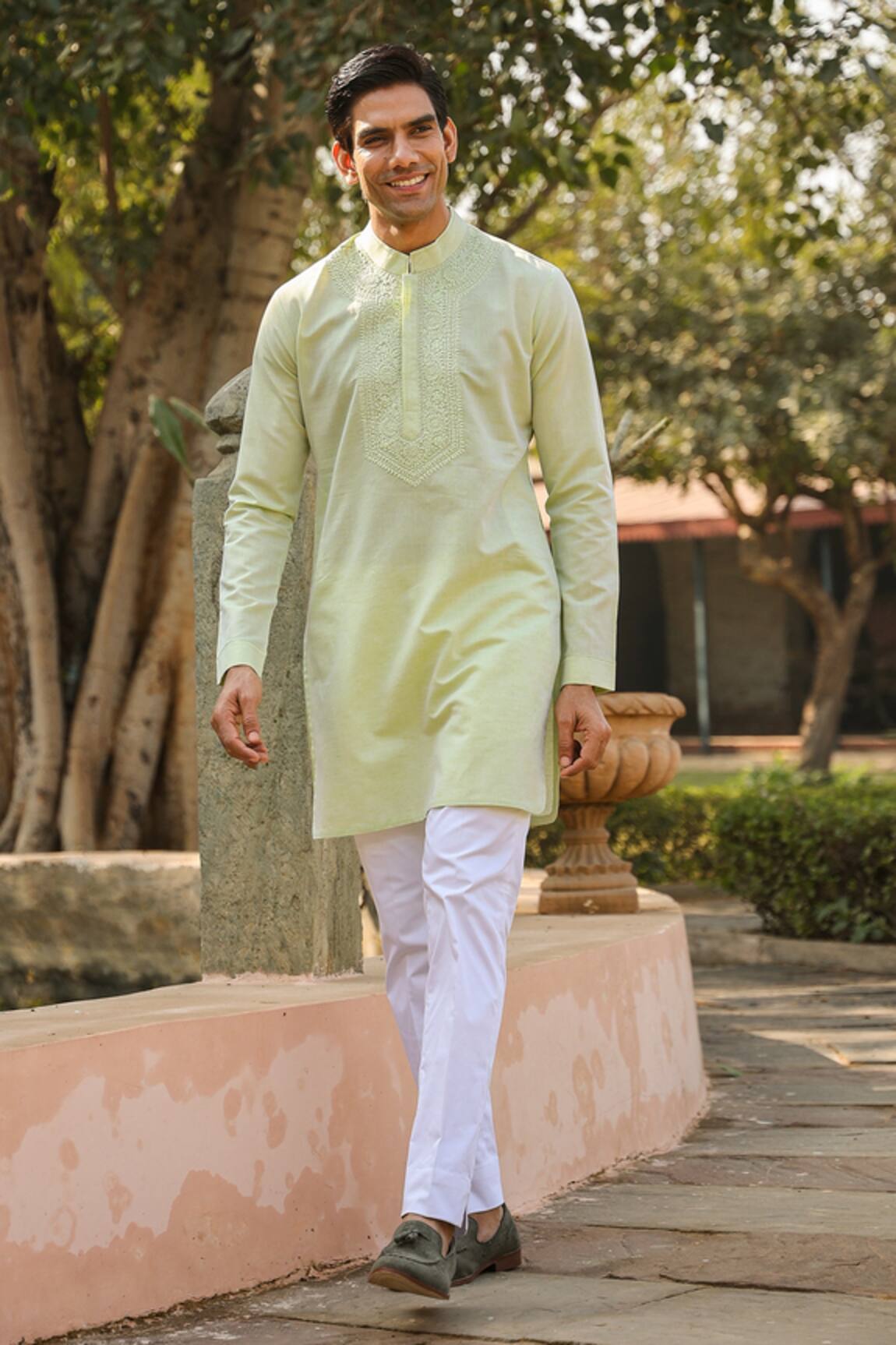 Raw & Rustic By Niti Bothra Lucknowi Embroidered Kurta 