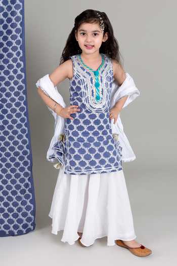 Chotibuti Geometric Pattern Kurta Lehenga Set 