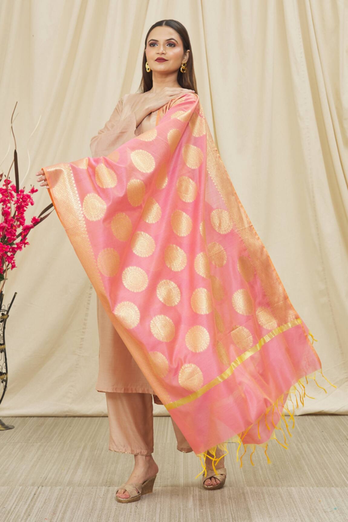 Khwaab by Sanjana Lakhani Floral Woven Pink Dupatta 