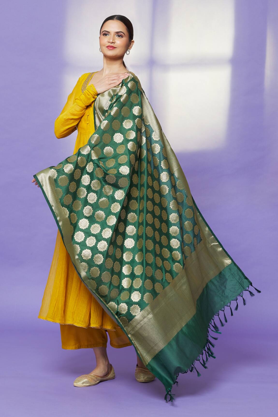Naintara Bajaj Green Banarasi Art Silk Floral Dupatta