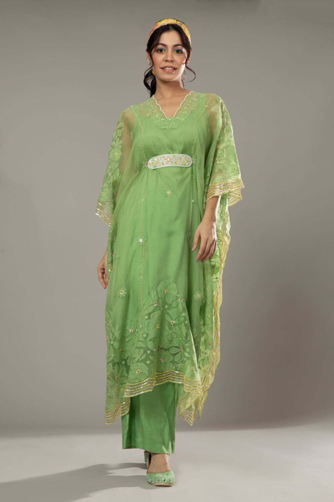 I AM Design Apple Candy Applique Kaftan & Pant Set 