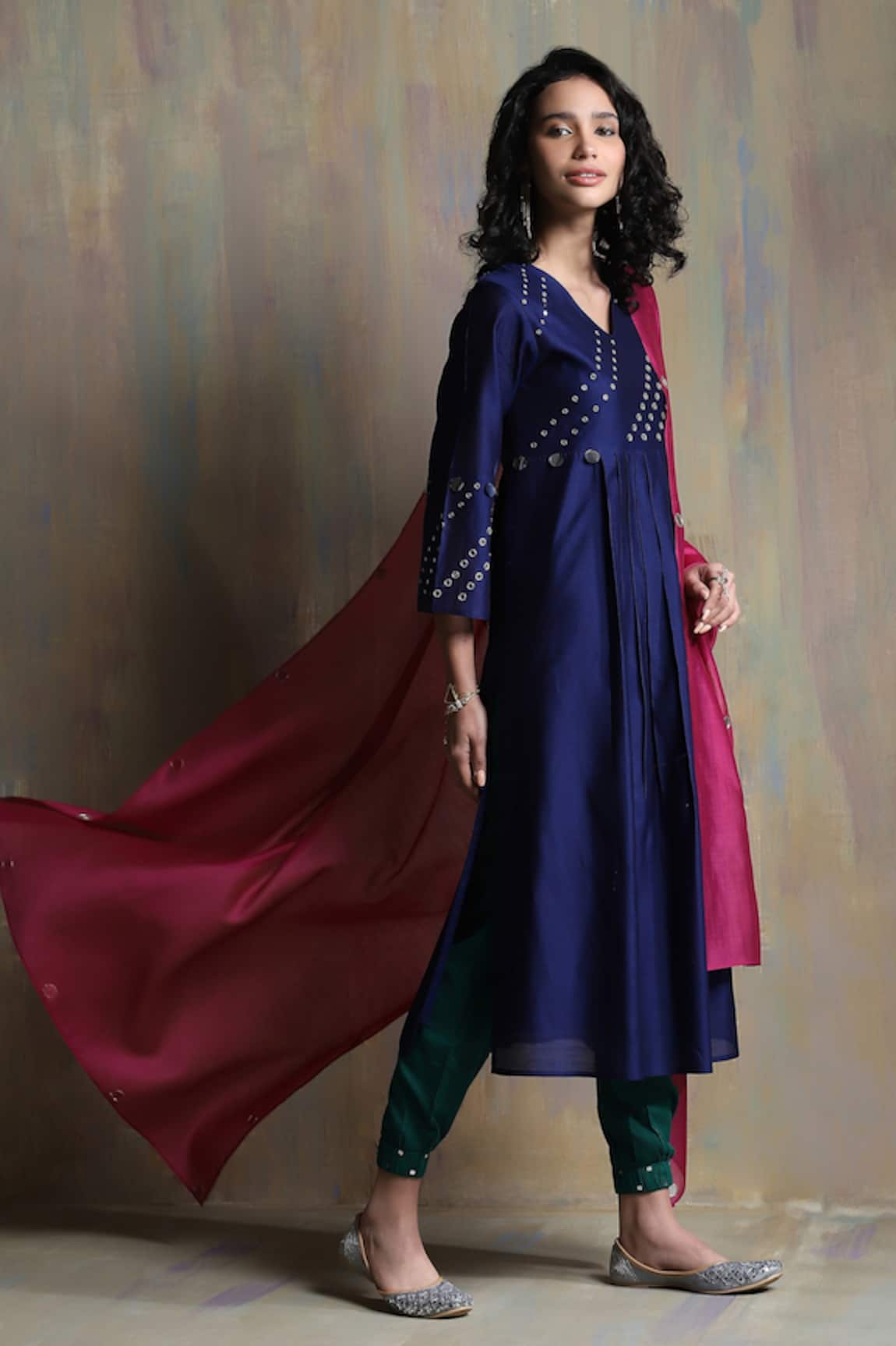 Charkhee Chanderi Mirror Work Kurta Joggers Set 