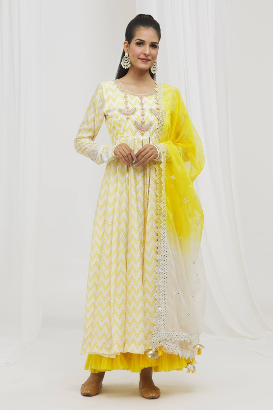 Yuvraani Jaipur Chevron Print Anarkali With Dupatta
