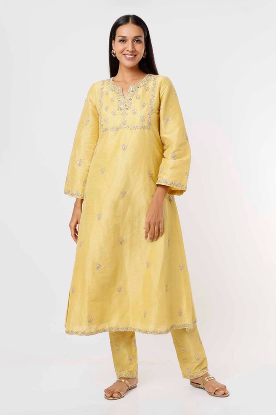 Mehak Murpana Flared Sleeve Embroidered Kurta & Pant Set