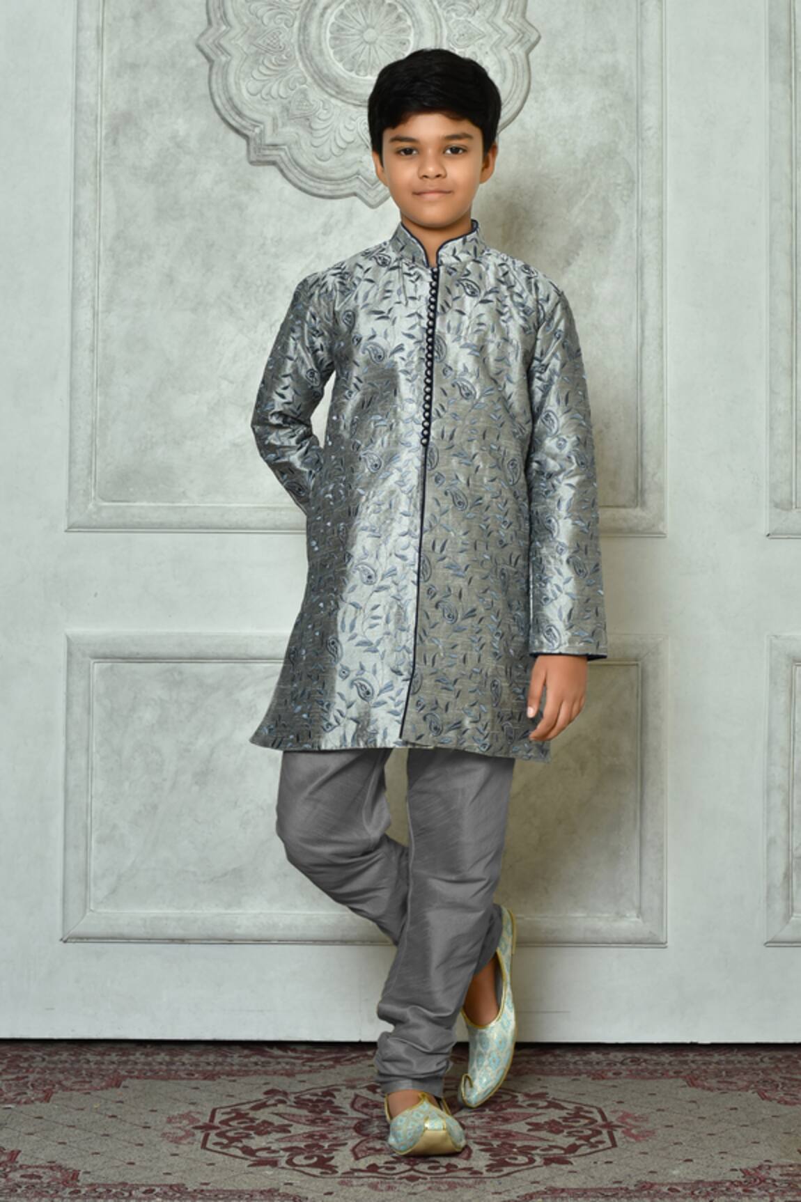 Petite Pomme Leaf & Paisley Pattern Kurta Set