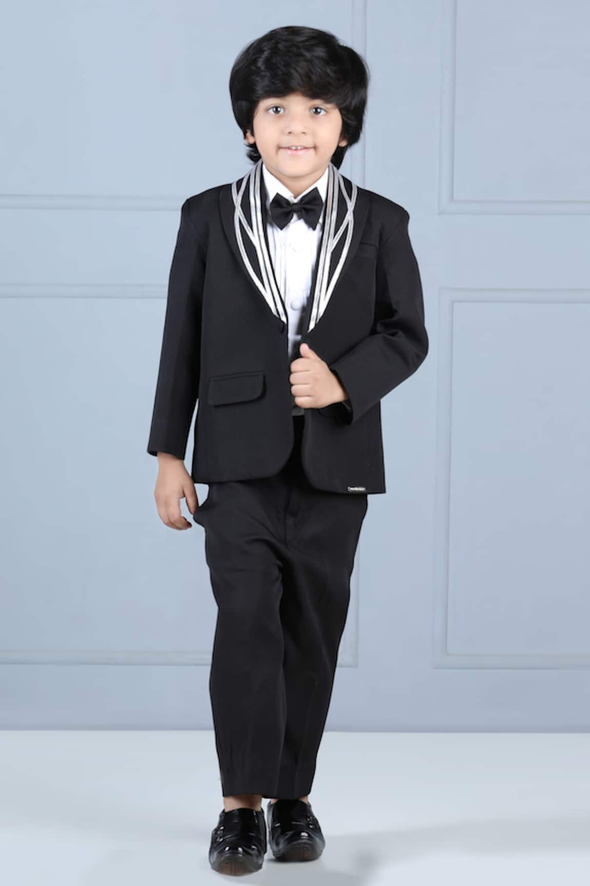The Little Celebs Solid Tuxedo Set 