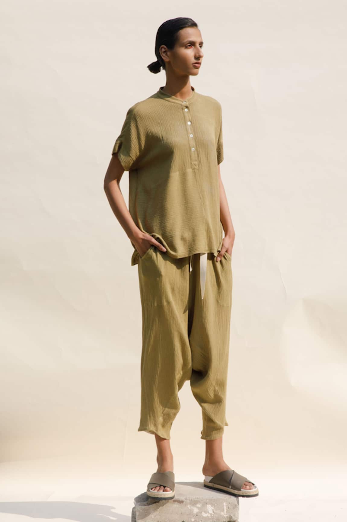 Urvashi Kaur Oro Dhoti Salwar 