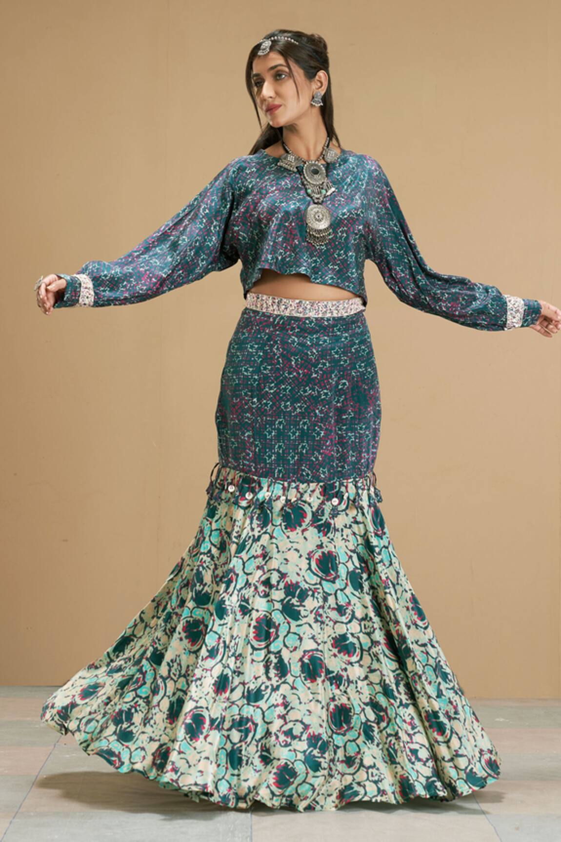 AFFROZ Taabir Abstract Print Top With Mermaid Tail Skirt 