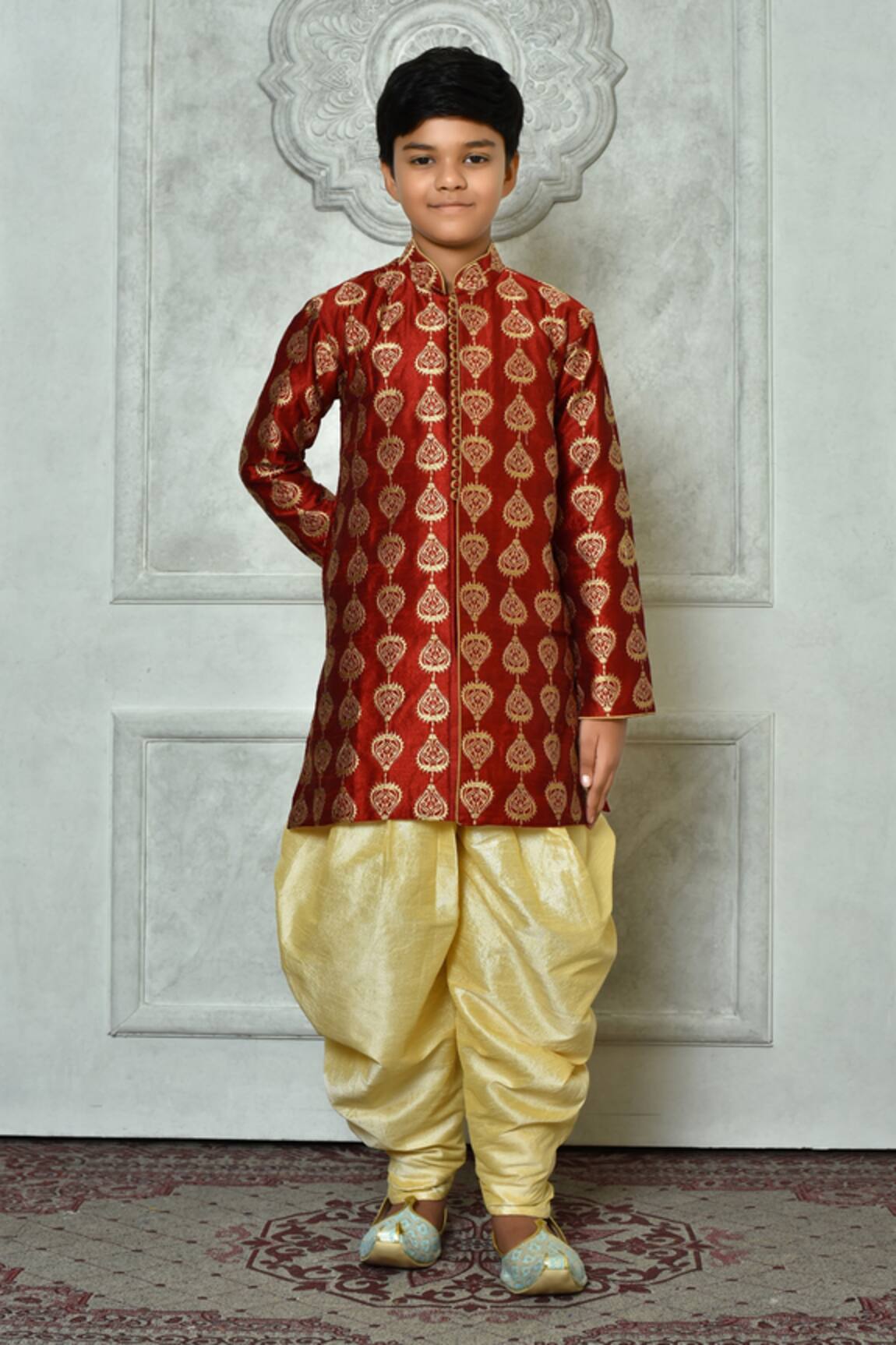 Petite Pomme Leaf Thread Work Kurta & Patiala Pant Set