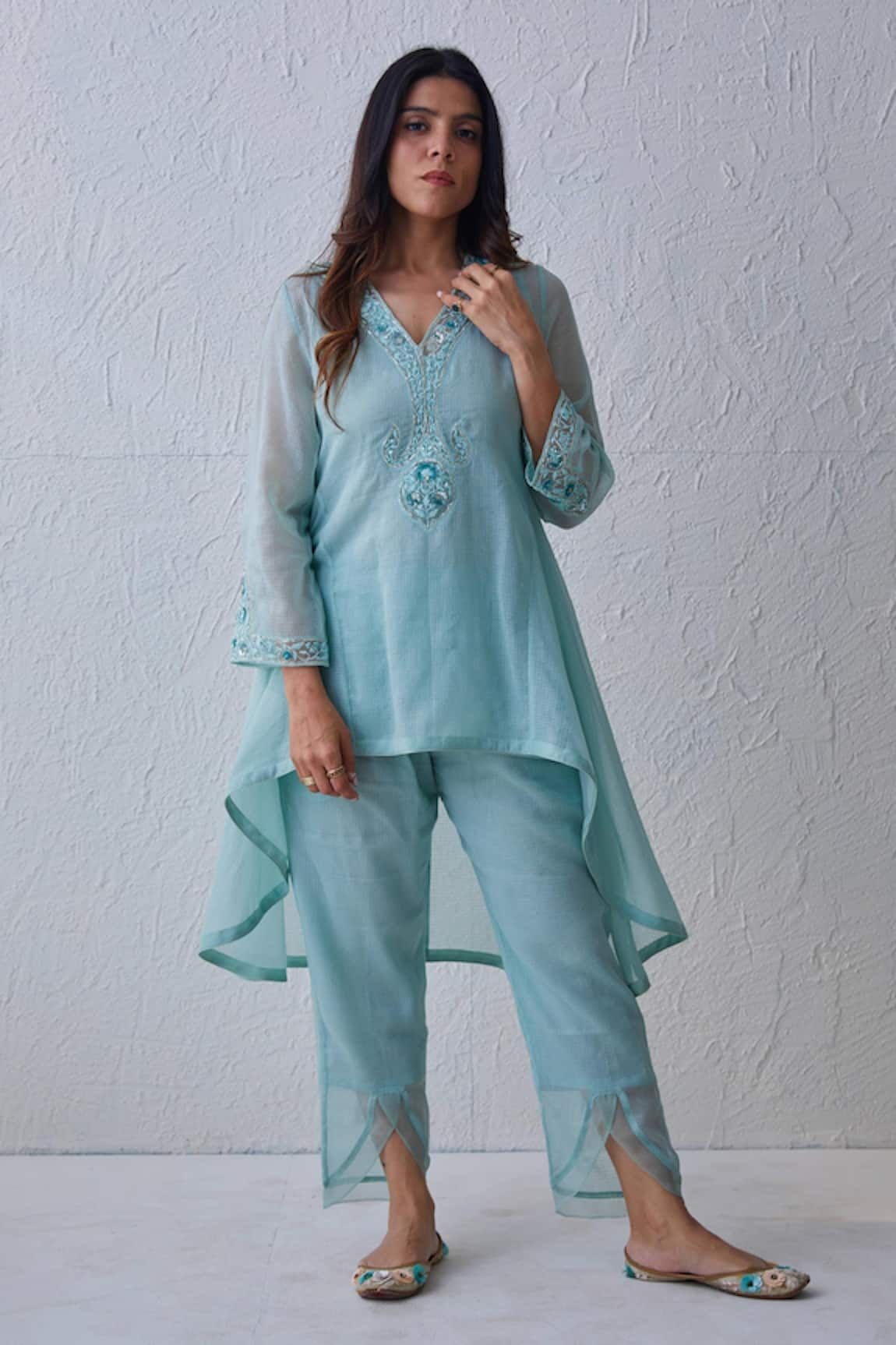 Chandbari Asymmetric Peplum Kurta & Trouser Set