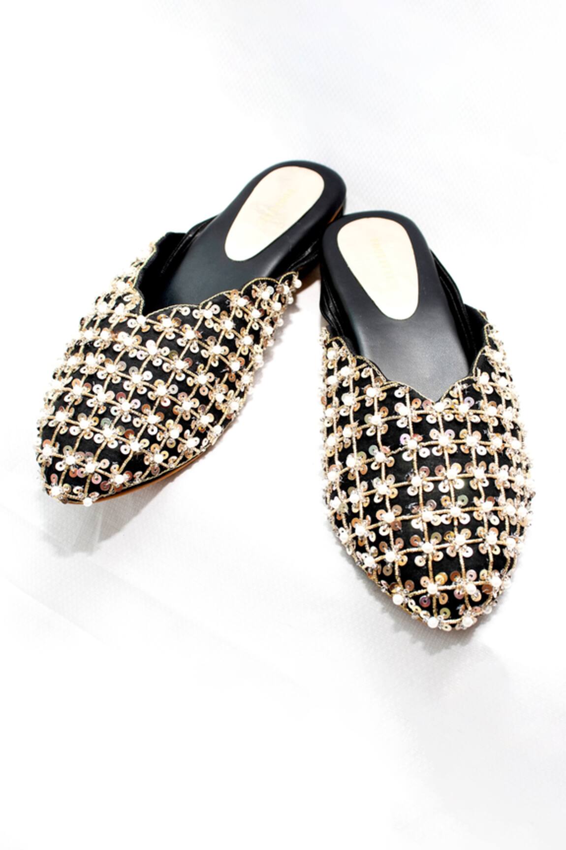 Foot Fuel Elodie Embroidered Mule Block Heels