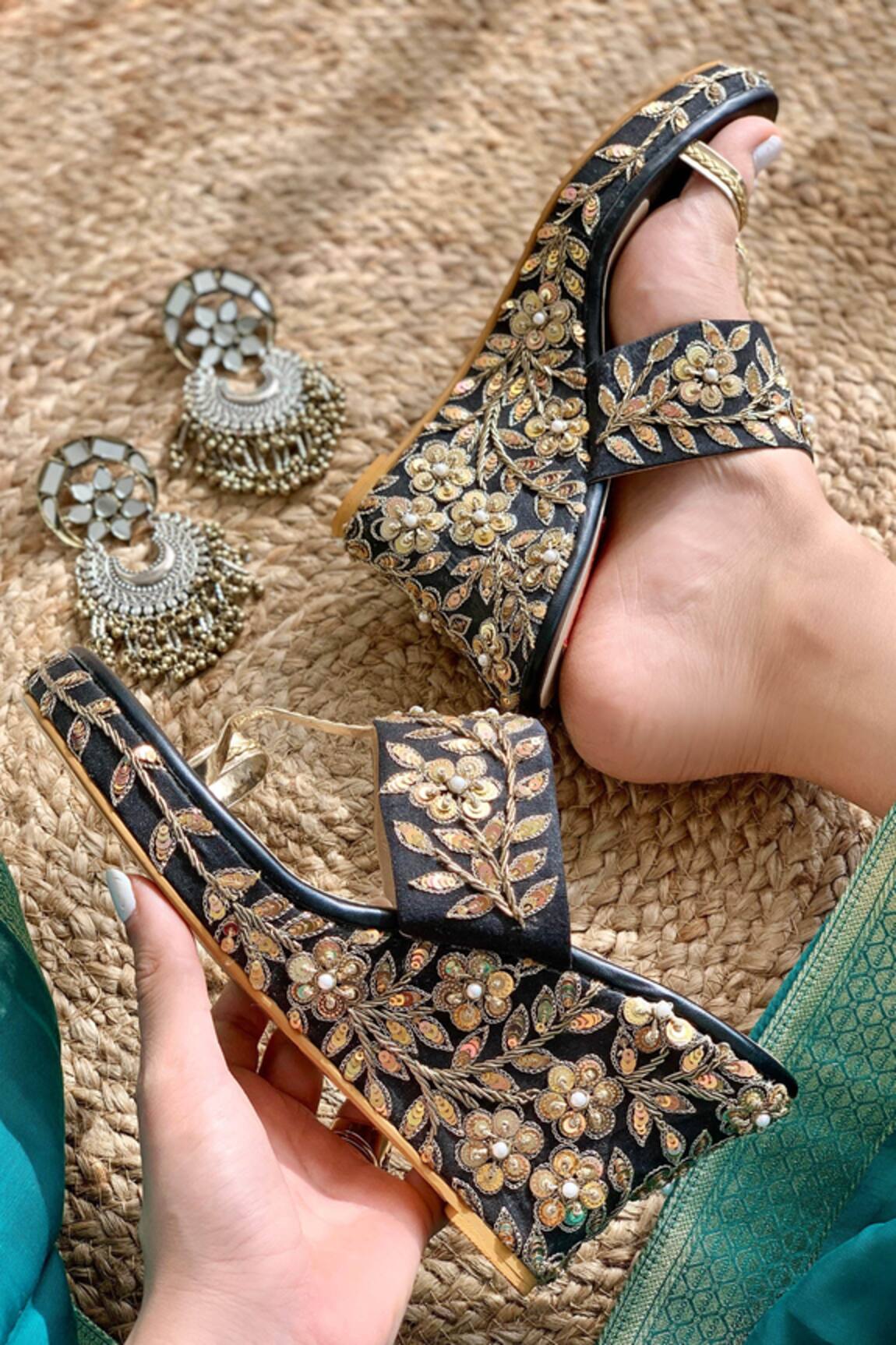 Essemm Blazy Floral Embroidered Kolhapuri Wedges