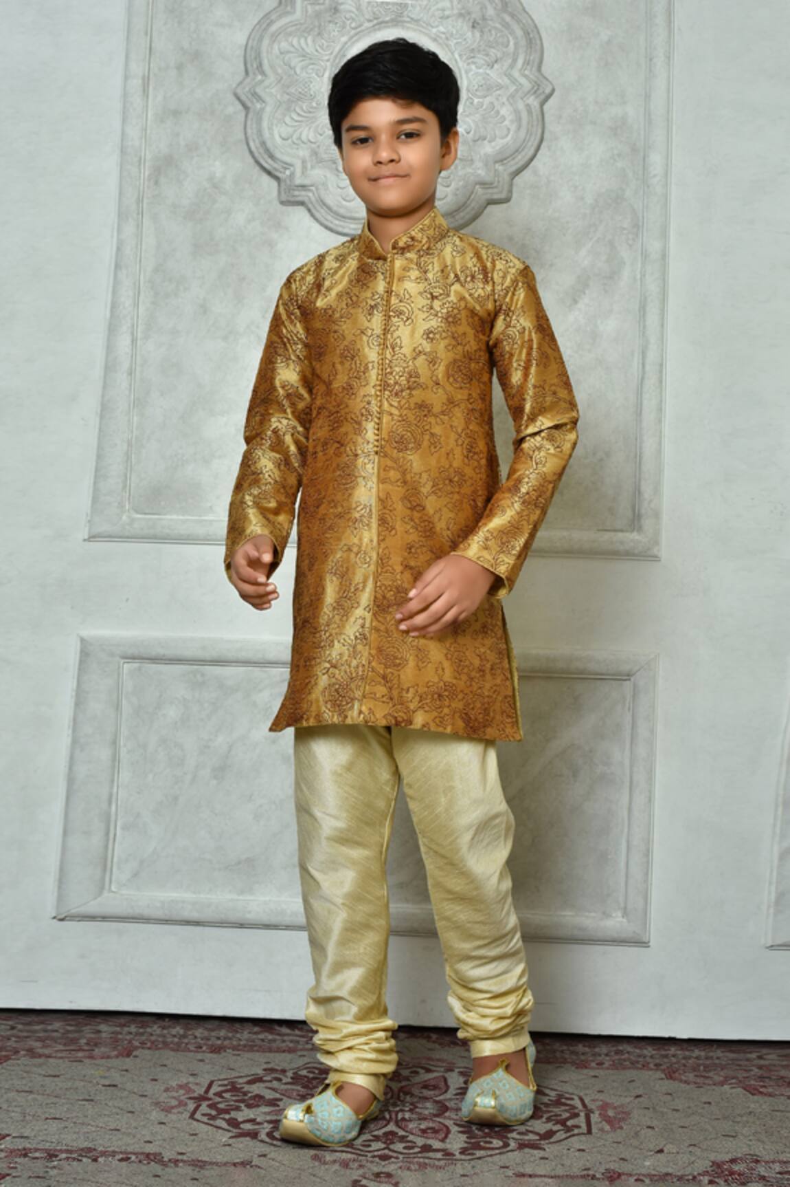 Petite Pomme Flora  Embroidered Kurta & Churidar Set 