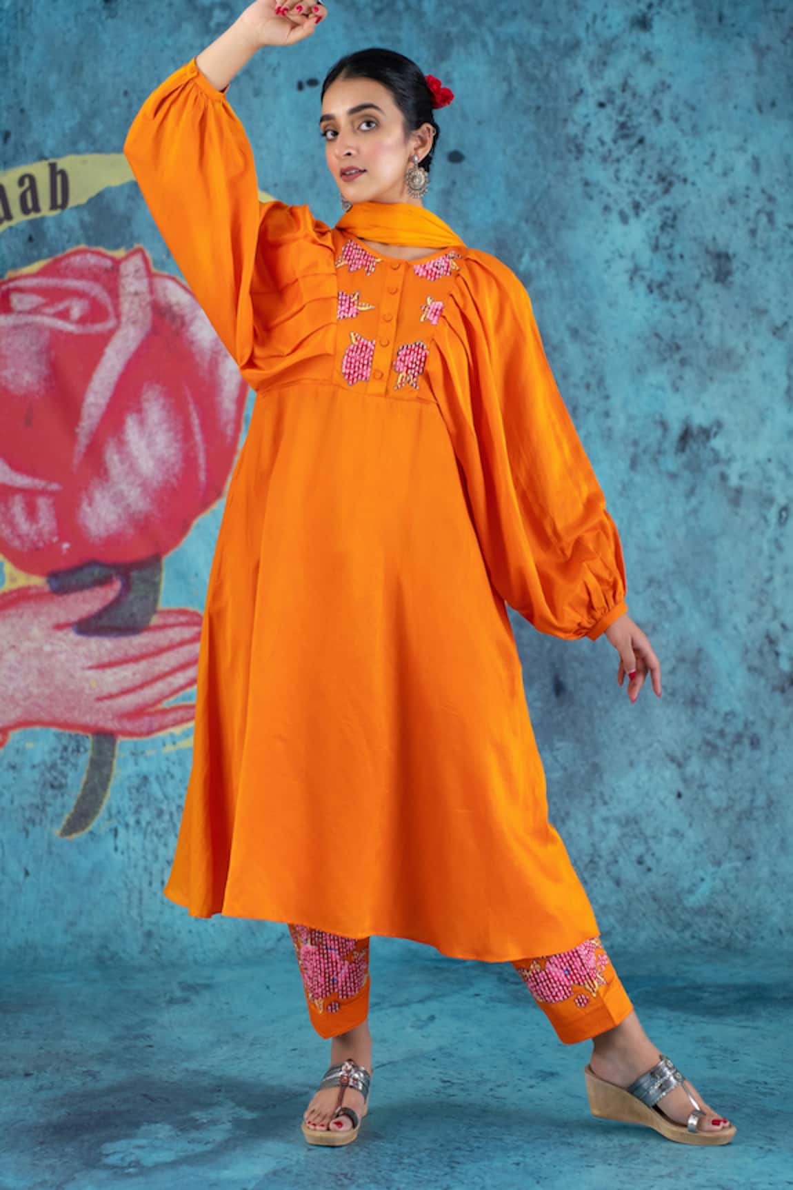 Kacha Tanka Balloon Sleeve Anarkali Set