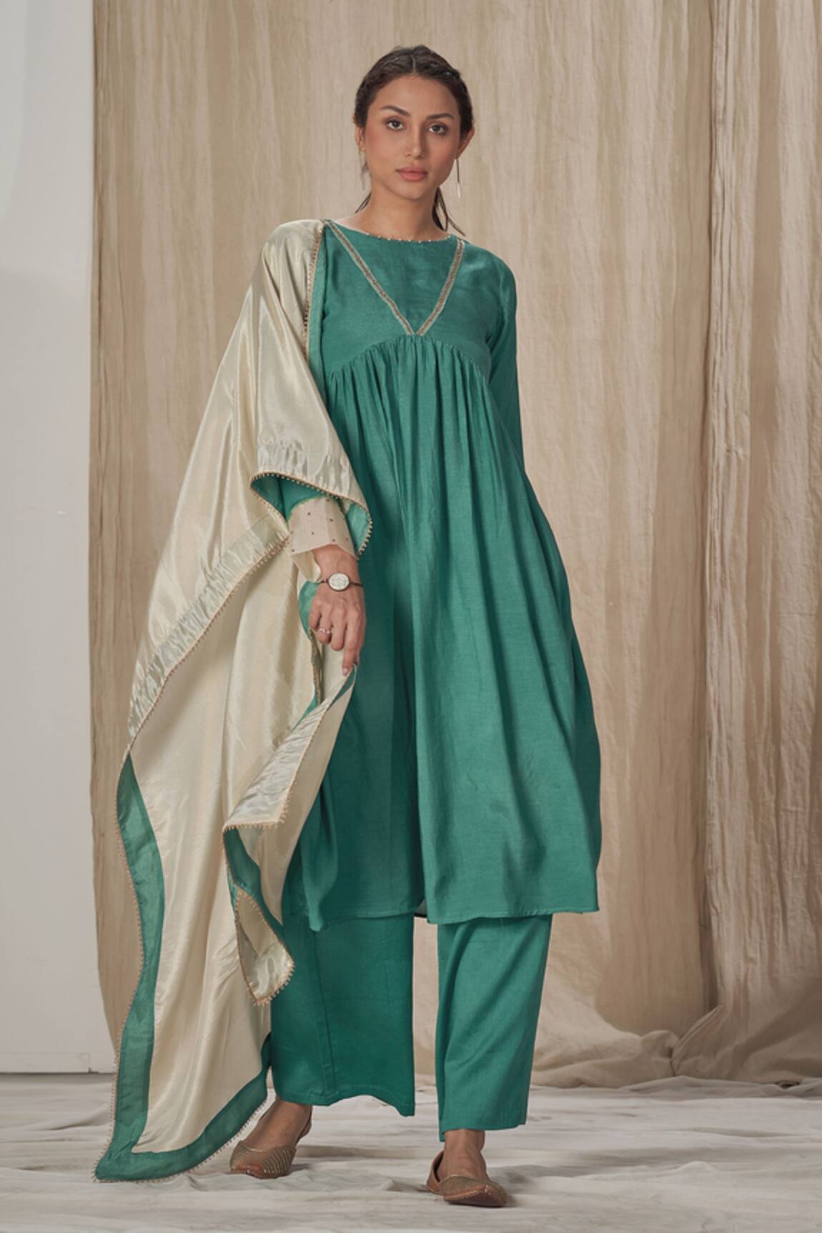 AFFROZ Empire Waist Gathered Kurta Set 